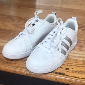 Adidas sneakers size 6